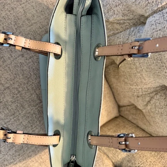 Michael Kors Bedford Medium Pebbled Leather Tote Bag - Picture 3 of 6